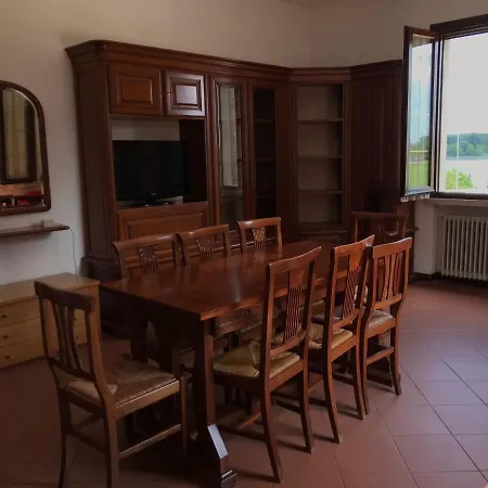 Appartamento Castello E Lago